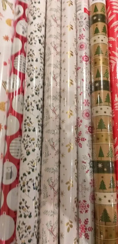 Merkloos Kerstgeschenkpapier - 5 Rollen - 70cm X 200cm - Verschillende Design 3 Merkloos Kerstgeschenkpapier - 5 Rollen - 70cm X 200cm - Verschillende Design - Afbeelding 3