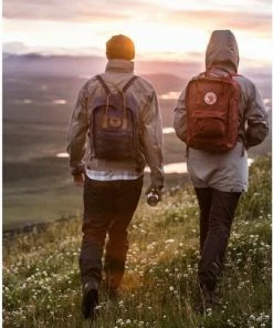 Fjallraven Kanken Rugzak 16 Liter - Dahlia Roze -Parker IM Vibrant Ring Shop 550x690 1